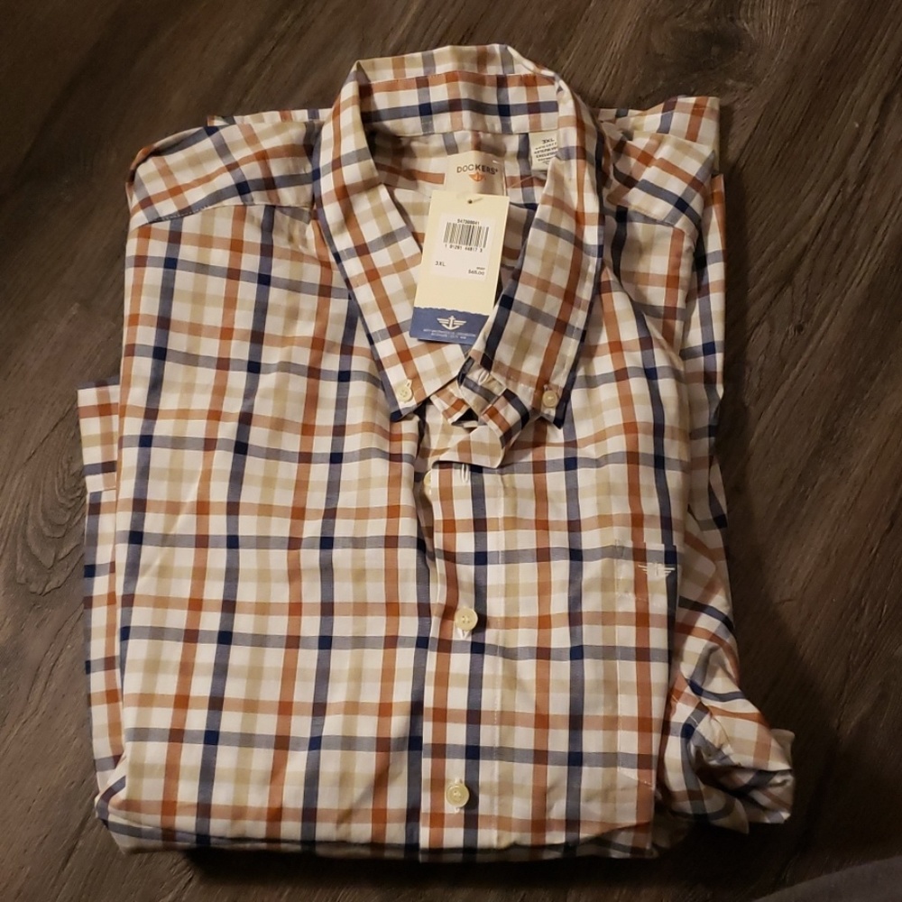 COPY - Dockers long sleeve light weight long slee…